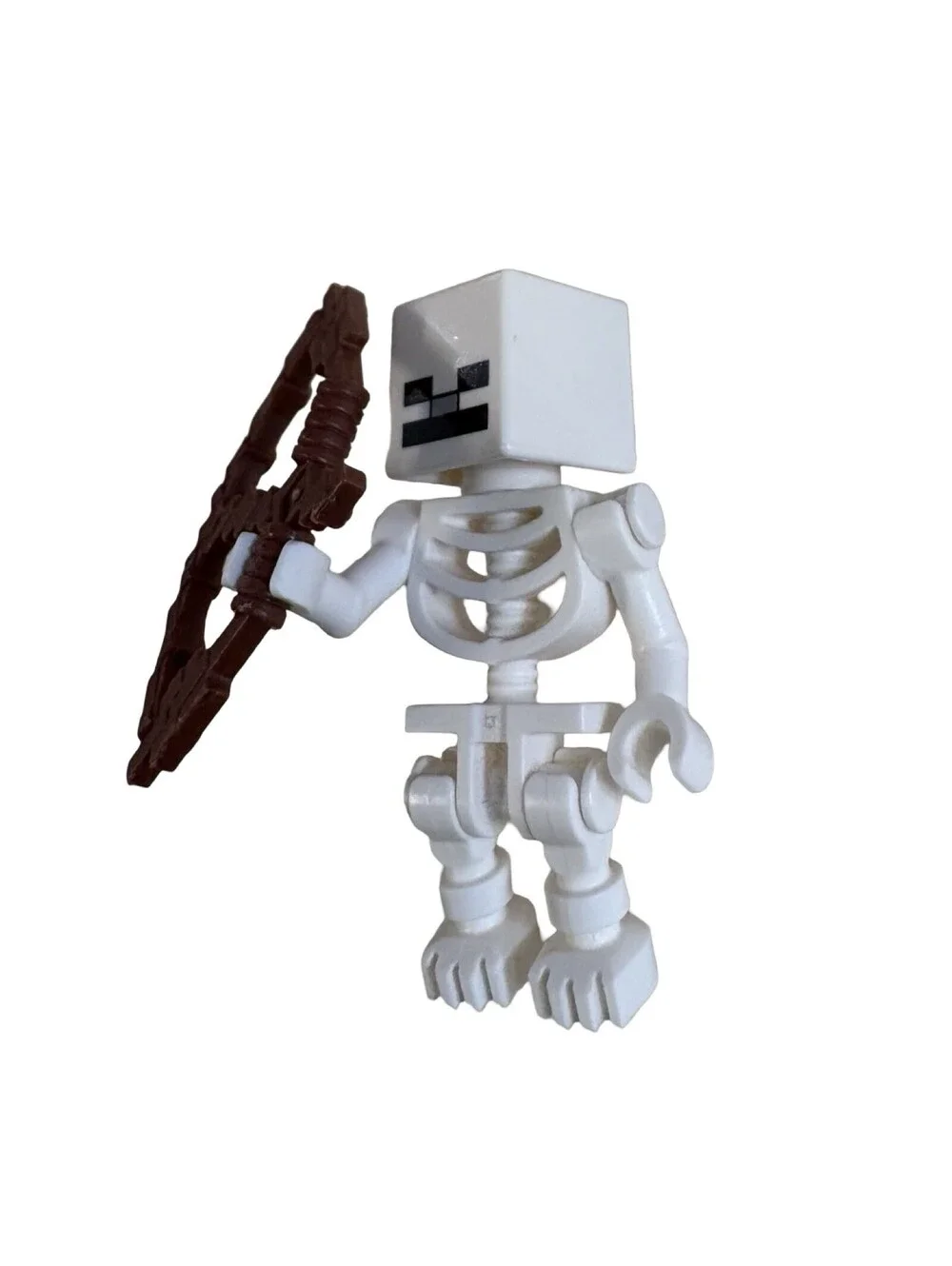 LEGO Minecraft White Skeleton with Cube Skull and Brown Bow and Arrow 21132